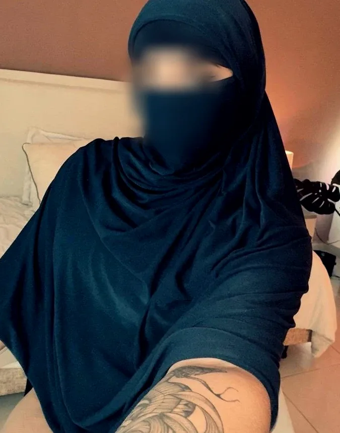 Elena, 24 anni